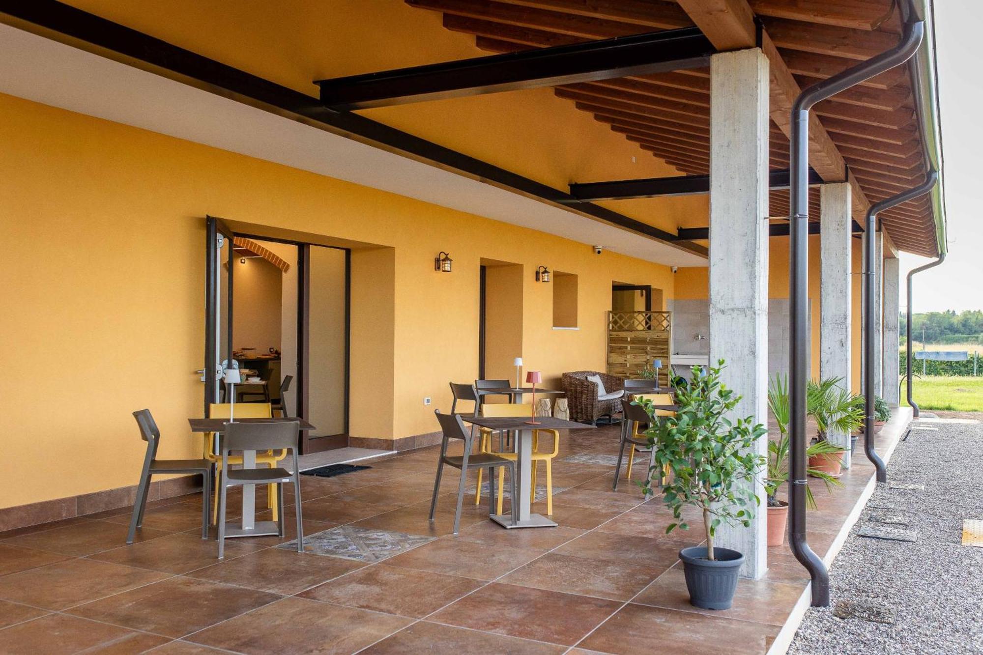 Agriturismo Corte Casa Erminia Cola  Exterior photo